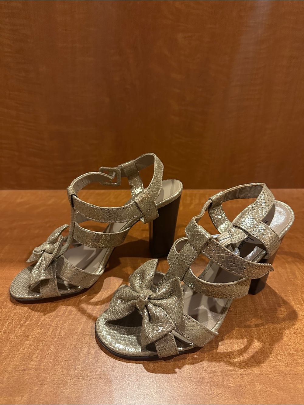 Nanette Lepore Metallic Bow Heels